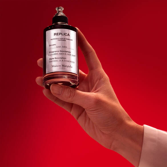 The Maison Margiela REPLICA Lost Eden bottle